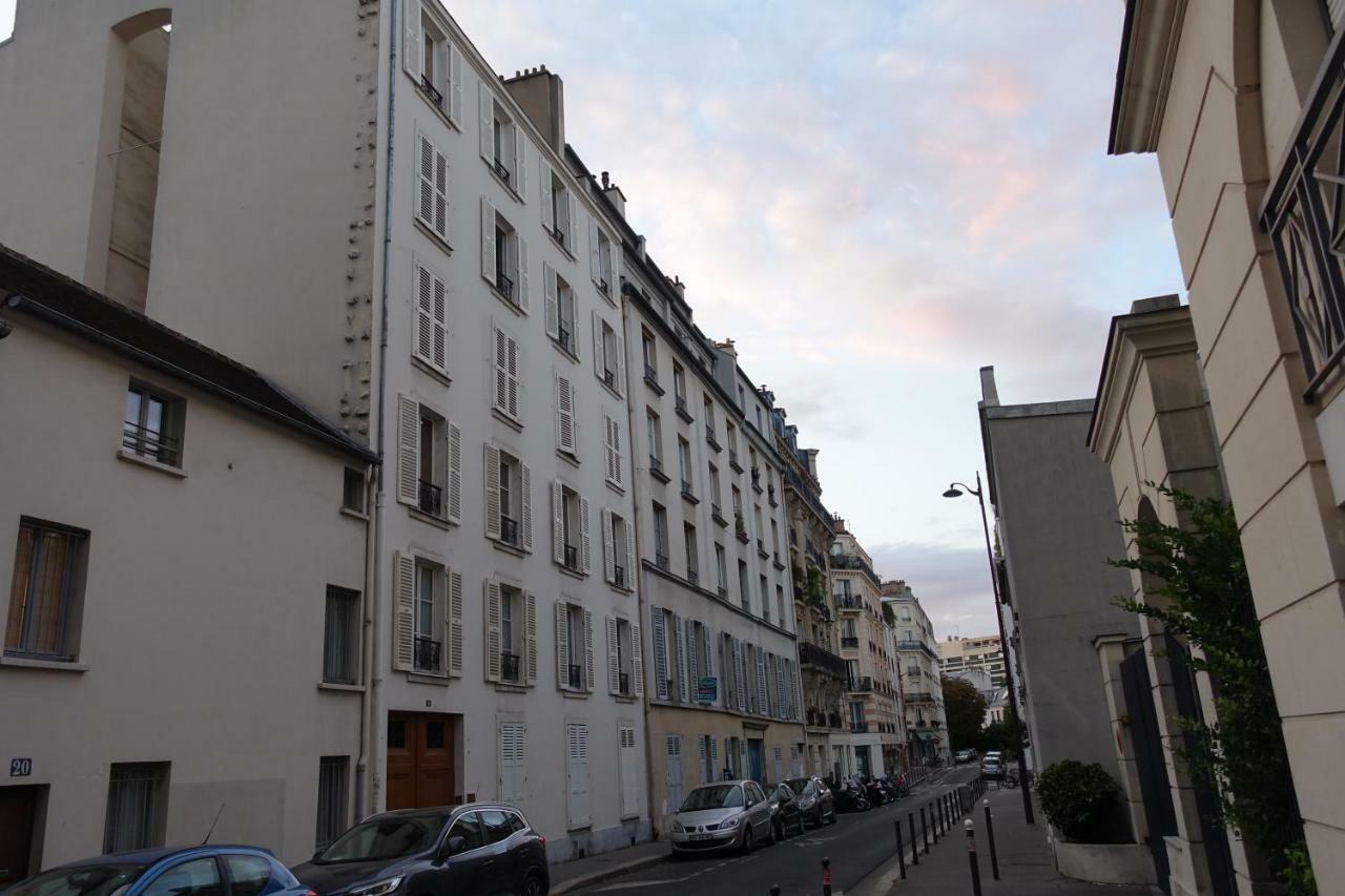 Sunny And Quiet Apartment Paris Bagian luar foto